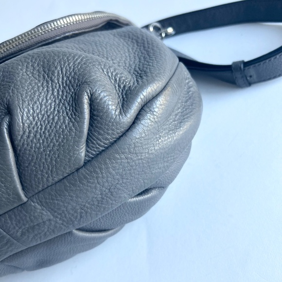 Marc Jacobs Grey Pebble Genuine Leather Shoulder Crossbody Bag - Picture 9 of 15
